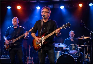 James Wallace Band performance